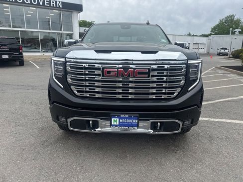 New 2026 GMC Sierra 1500 Denali AWD/4WD image 9