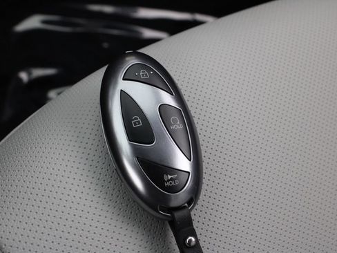 Certified 2026 Hyundai Santa Cruz SEL FWD image 30