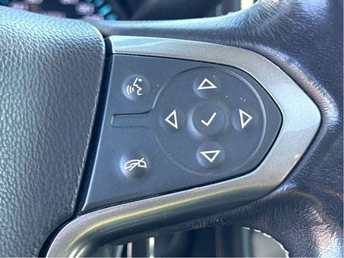 Used 2018 Chevrolet Silverado 1500 LTZ w/ LTZ Plus Package AWD/4WD image 16