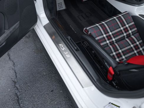 Used 2011 Porsche 911 GT3 RS image 23