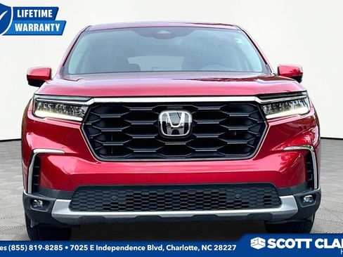 Used 2025 Honda Pilot EX-L image 2