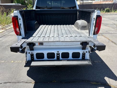 Used 2021 GMC Sierra 1500 AT4 w/ AT4 Premium Package AWD/4WD image 10