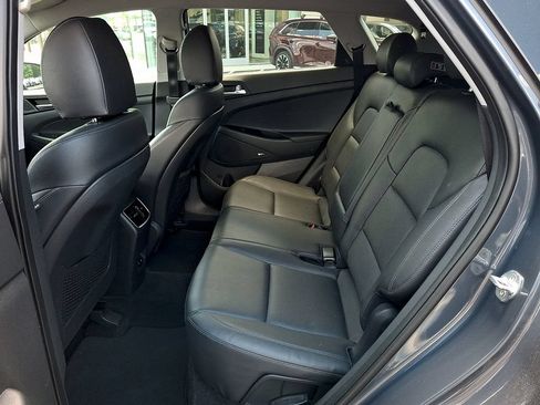 Used 2021 Hyundai Tucson Limited w/ Cargo Package AWD/4WD image 12