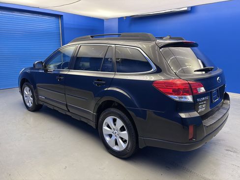 Used 2012 Subaru Outback 2.5i Limited w/ Moonroof Pkg image 5