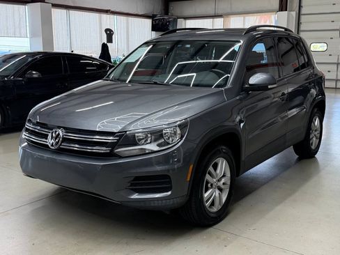 Used 2016 Volkswagen Tiguan S AWD/4WD image 5