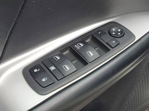 Used 2014 Dodge Journey SXT w/ Quick Order Package 22C FWD image 21