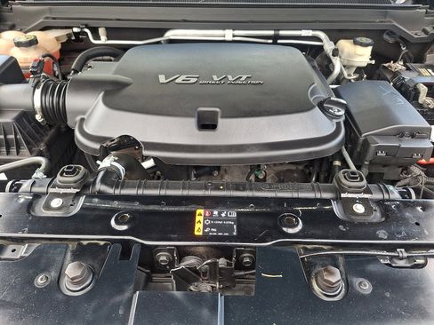 Used 2017 Chevrolet Colorado ZR2 AWD/4WD image 27