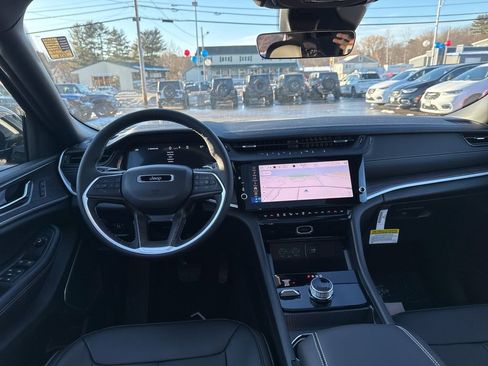 New 2026 Jeep Grand Cherokee Limited image 22
