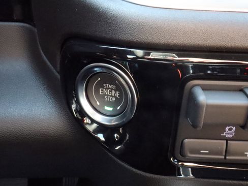 New 2026 GMC Sierra 1500 Elevation w/ Preferred Package image 20