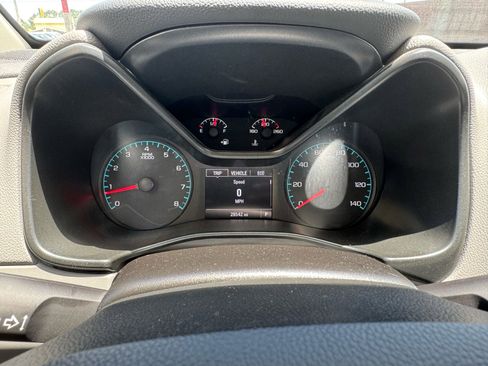 Used 2018 Chevrolet Colorado W/T w/ WT Convenience Package AWD/4WD image 15