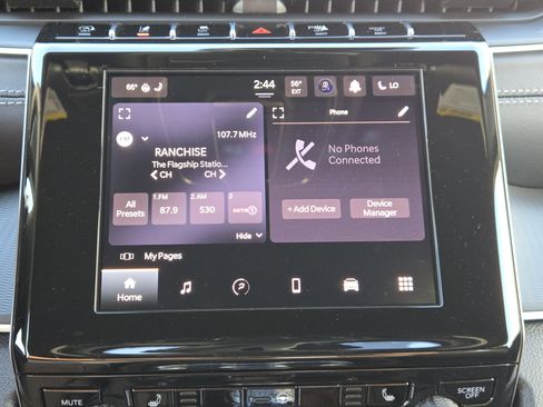 New 2025 Jeep Grand Cherokee L Laredo image 14