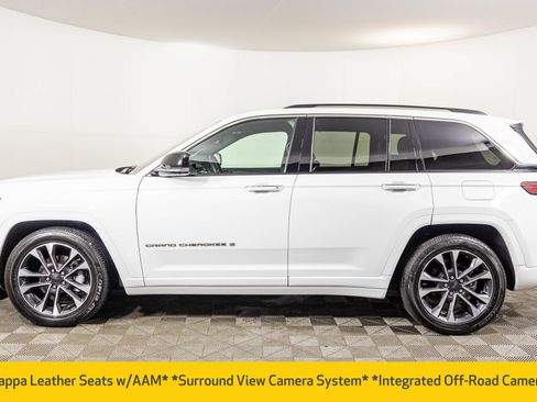 Used 2023 Jeep Grand Cherokee Overland w/ Adv Protech Group III image 22