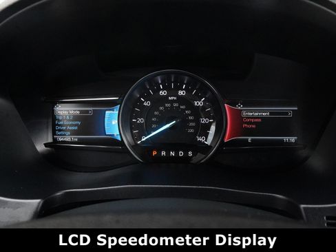 Used 2018 Ford Explorer XLT w/ Equipment Group 202A image 24