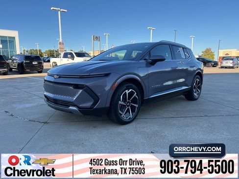 Used 2025 Chevrolet Equinox EV LT w/ Convenience Package image 1