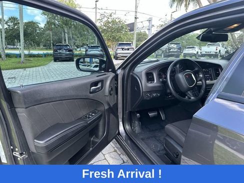 Used 2023 Dodge Charger R/T w/ Blacktop Package RWD image 22