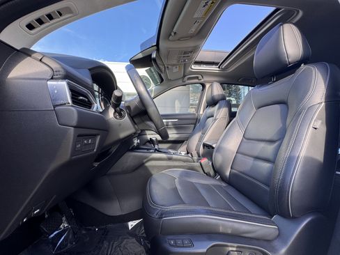 Certified 2024 MAZDA CX-5 AWD 2.5 S w/ Preferred Package image 3