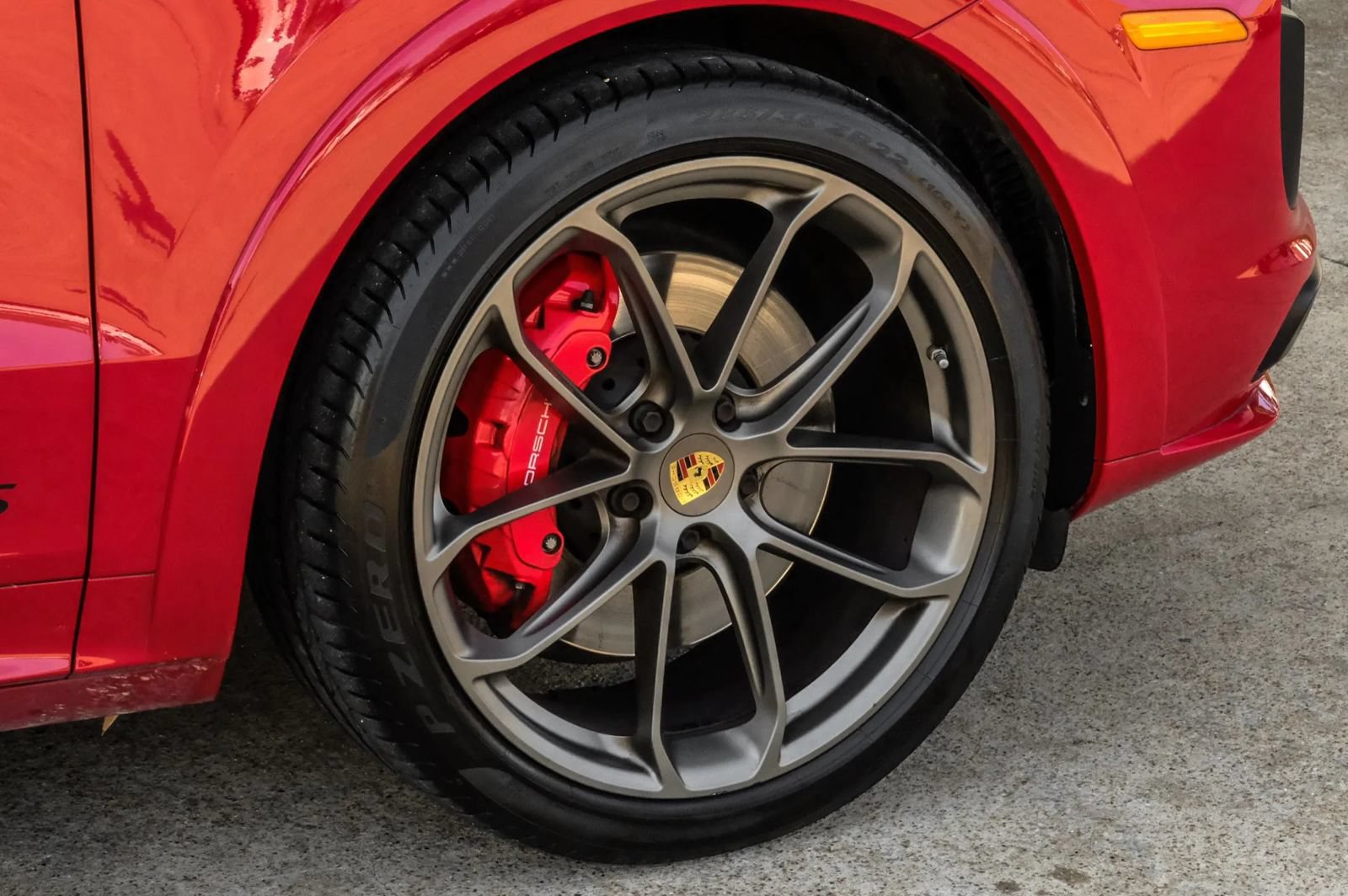 Used 2022 Porsche Cayenne GTS AWD/4WD image 62