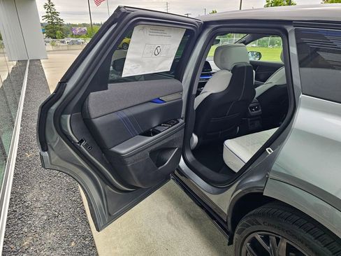 New 2026 Cadillac Optiq V AWD/4WD image 15