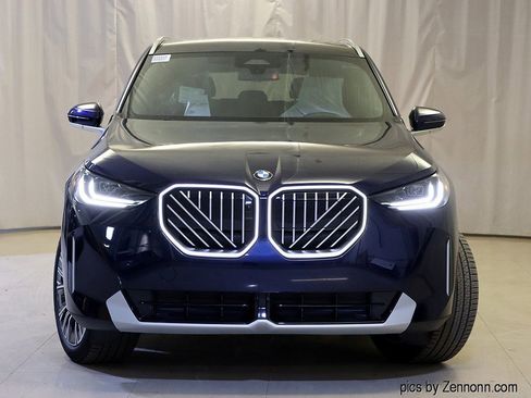 Used 2026 BMW X3 xDrive30i w/ Premium Package AWD/4WD image 2