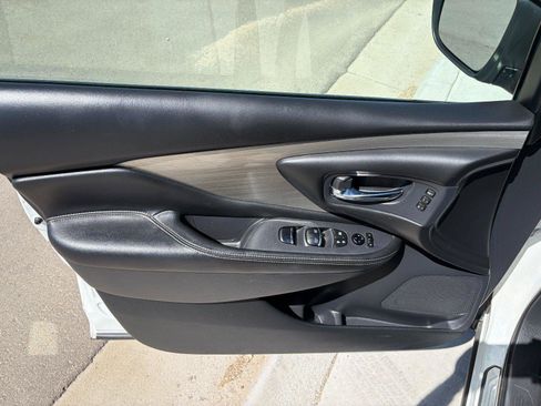 Used 2018 Nissan Murano Platinum AWD/4WD image 8