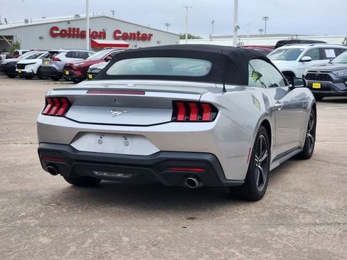 Used 2024 Ford Mustang Premium RWD image 5