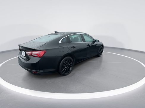 Used 2024 Chevrolet Malibu LT w/ Midnight Edition image 8