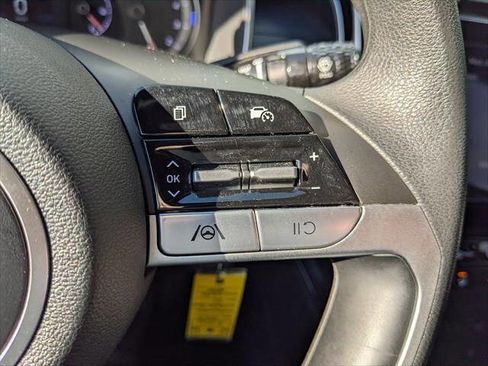 Used 2024 Hyundai Santa Cruz SE image 27