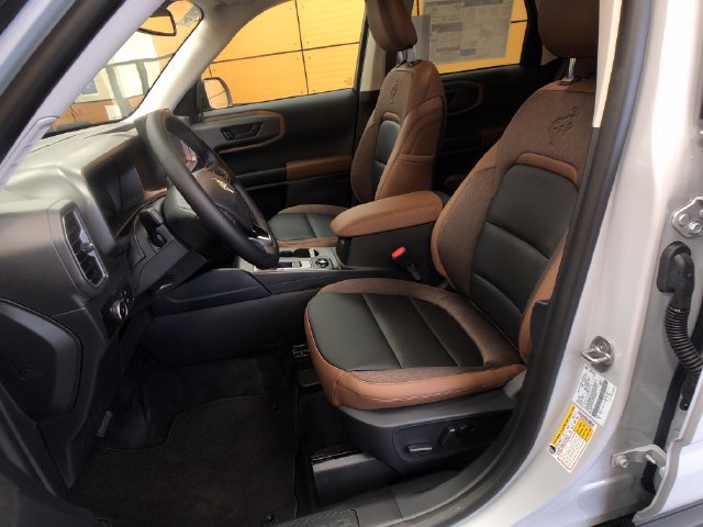 New 2026 Ford Bronco Sport Outer Banks w/ Outer Banks Tech Package+ AWD/4WD image 10