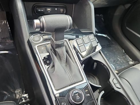 Certified 2023 Kia Sportage EX AWD/4WD image 15