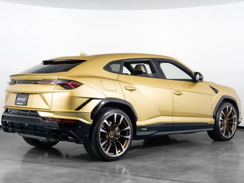 Used 2023 Lamborghini Urus S AWD/4WD image 22