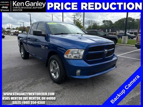 Used 2017 RAM 1500 Express w/ Express Value Package AWD/4WD image 2