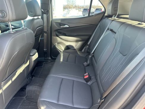 Used 2025 Buick Encore GX Avenir w/ Avenir Technology Package image 15