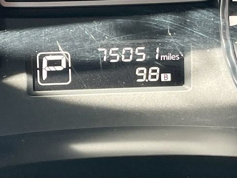 Used 2019 INFINITI QX60 Luxe w/ Essential Package FWD image 12