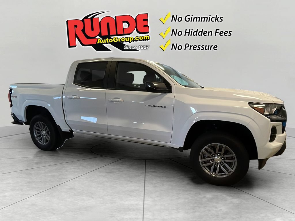Used 2023 Chevrolet Colorado LT w/ LT Convenience Package AWD/4WD image 8