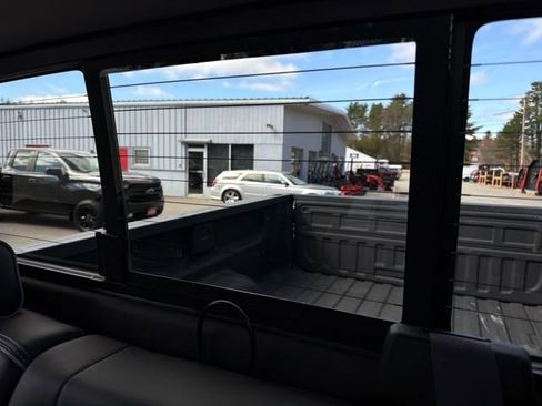 Used 2017 Chevrolet Silverado 2500 High Country w/ Duramax Plus Package image 29