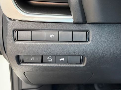 New 2026 Nissan Rogue SV FWD image 12