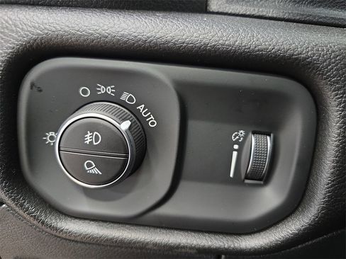 New 2026 RAM 1500 Classic Warlock image 26