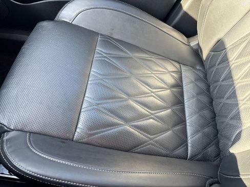 Used 2023 Nissan Rogue Platinum w/ Platinum Premium Package image 45