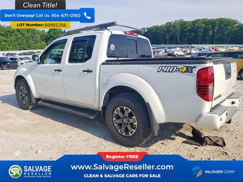 Used 2018 Nissan Frontier 4x4 Crew Cab image 3