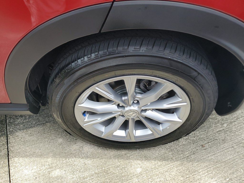 Used 2025 Honda CR-V EX image 5