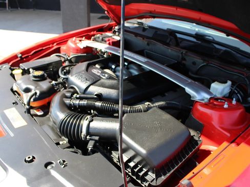 Used 2012 Ford Mustang GT Premium RWD image 25