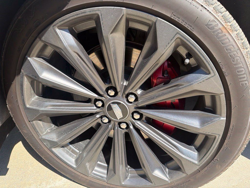Certified 2025 Cadillac Escalade V AWD/4WD image 14
