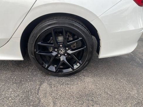 Used 2023 Honda Civic Sport image 14