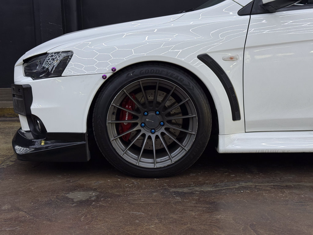 Used 2014 Mitsubishi Lancer Evolution GSR AWD/4WD image 4