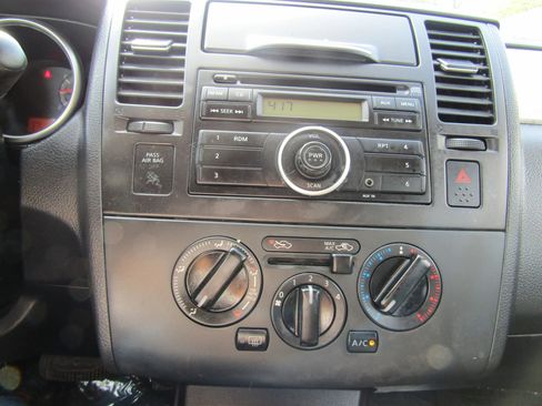 Used 2012 Nissan Versa 1.8 S w/ Plus Pkg FWD image 24