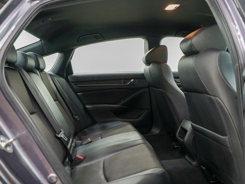Used 2019 Honda Accord Sport image 12