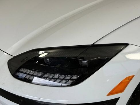 Used 2024 Hyundai Ioniq 6 Limited RWD image 16