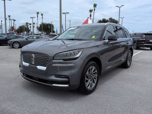 Certified 2023 Lincoln Aviator AWD w/ Class IV Trailer Tow Package image 8