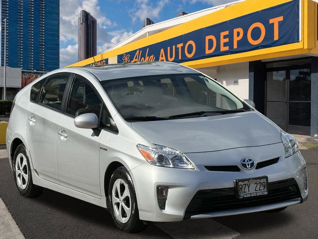 Used 2013 Toyota Prius Two FWD image 6