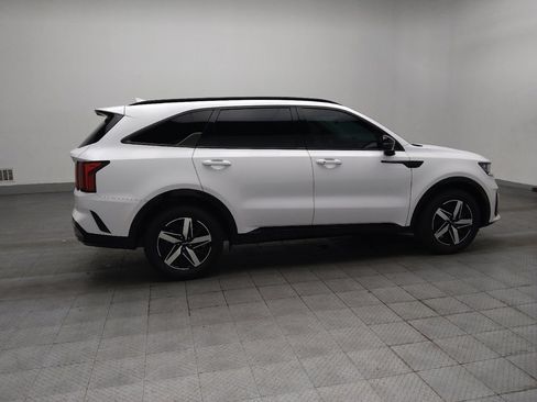 Used 2023 Kia Sorento S FWD image 10